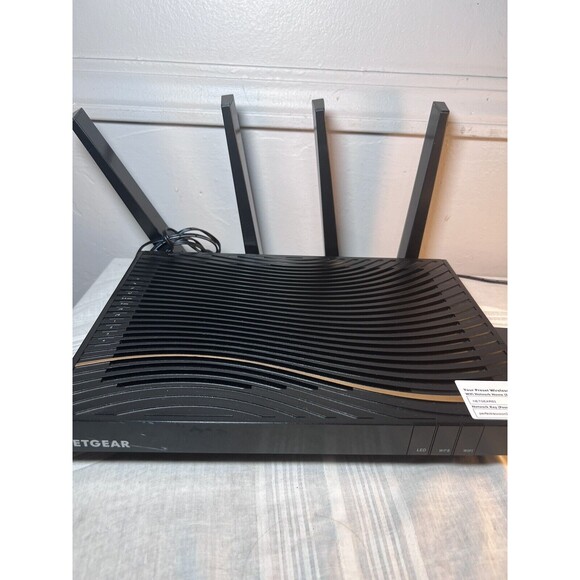 NETGEAR Nighthawk X4 C7500 AC3200 WiFi Cable Modem Router DOCSIS 3.0 - Picture 2 of 5